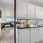 別荘 Gorgeous In With Kitchen